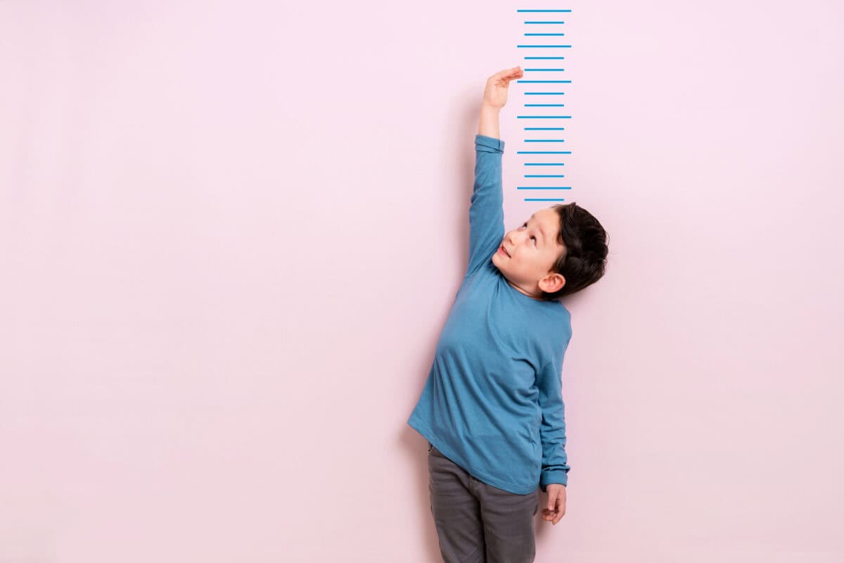 3 Growth Stocks Worth Adding to a TFSA This Summer