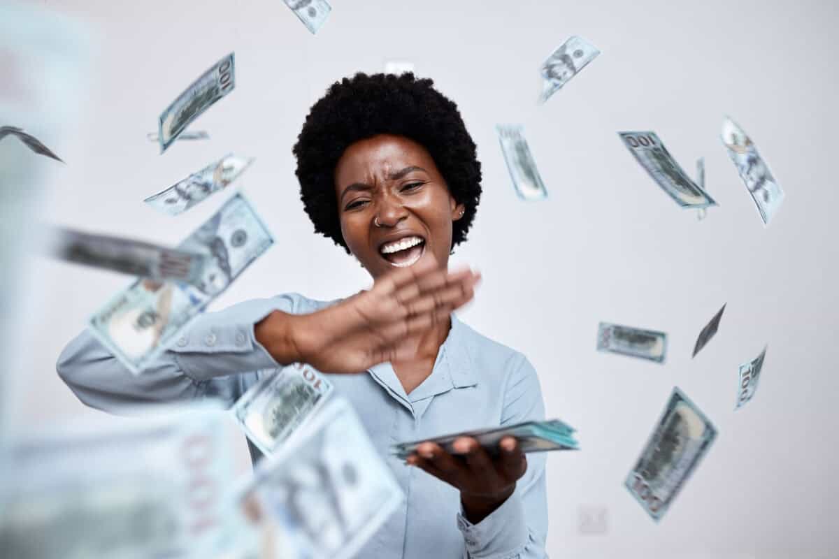 A Perfect TFSA Stock: A 3.7% Yield With Constant Paycheques
