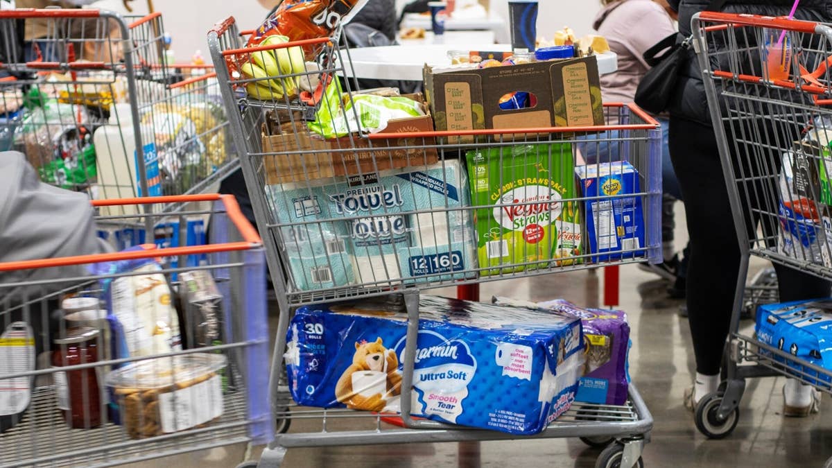 Costco and Walmart capture grocery store crowns