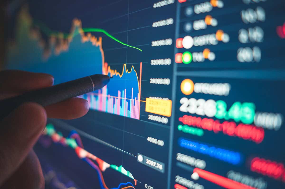 Dip Buyers Could Win Big: 2 of the Best Canadian Stocks to Buy Now