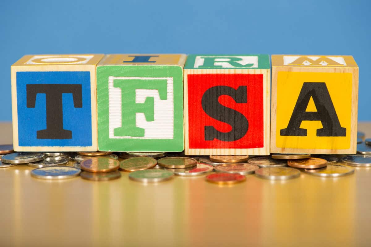 How to Structure a $50,000 TFSA for Practically Constant Income