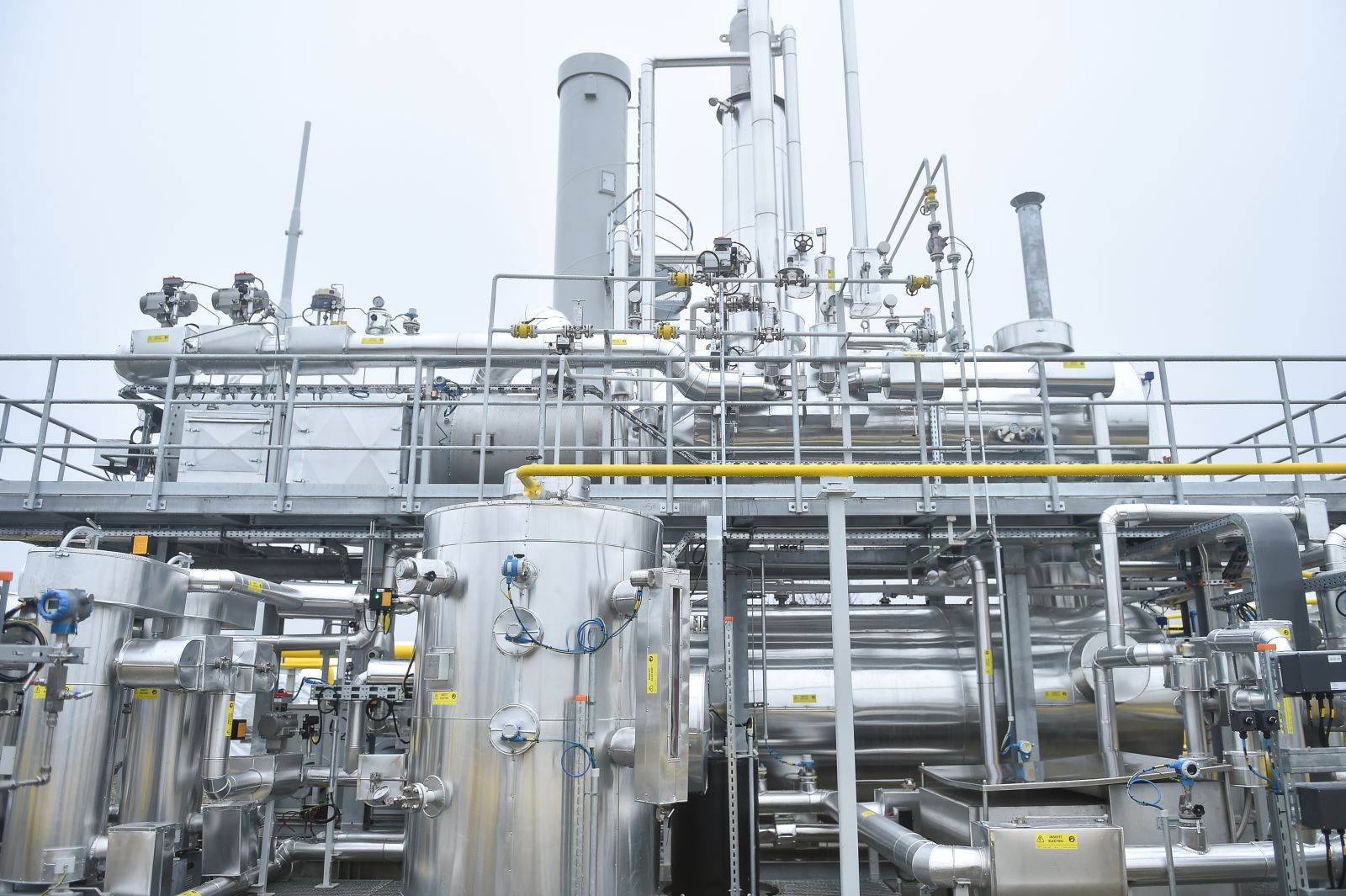 Nat-Gas Prices Settle Lower on Higher US Output and Smaller Exports