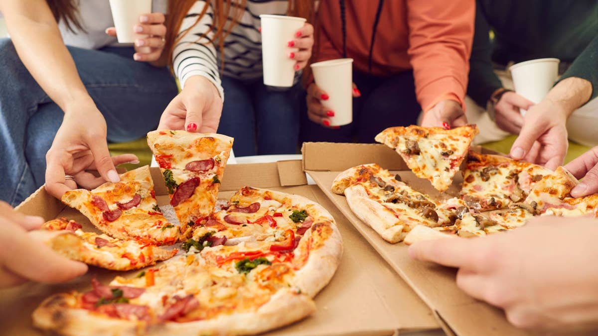 Pizza Hut and Papa John's rival closing 68 stores