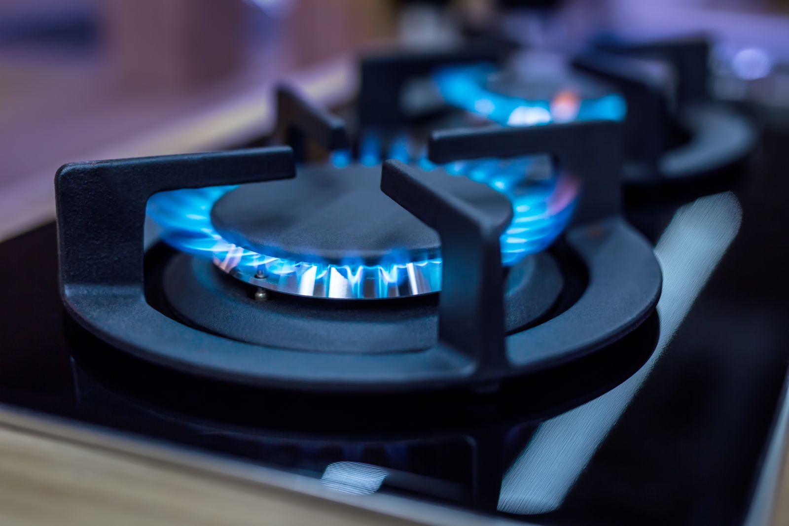Stronger Domestic Demand Lifts Nat-Gas Prices
